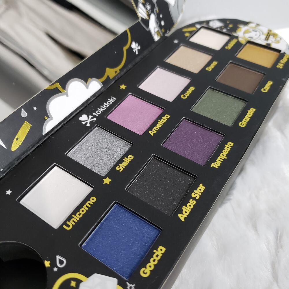 Tokidoki 24 Karat Skate Deck Eyeshadow Palette - Picture 5 of 5